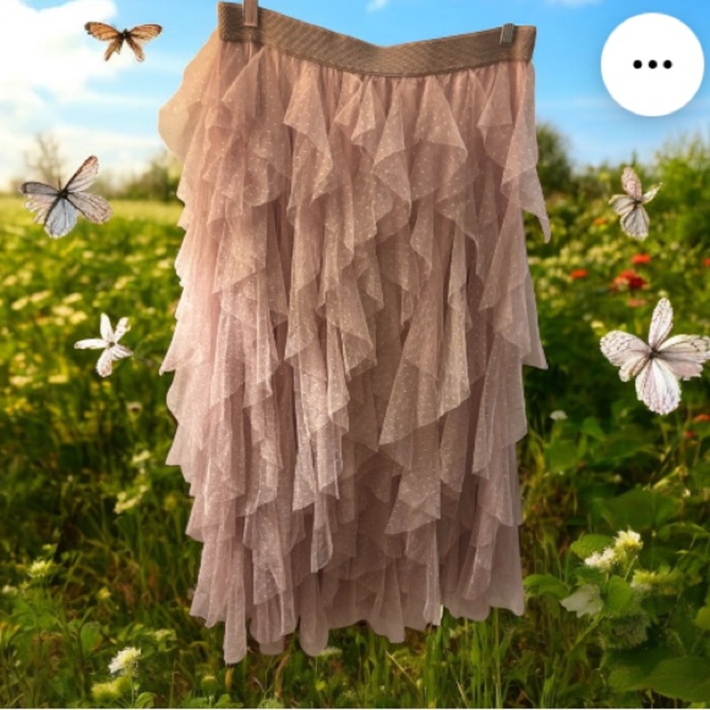Elegant Ruffled Skirt in Rose
